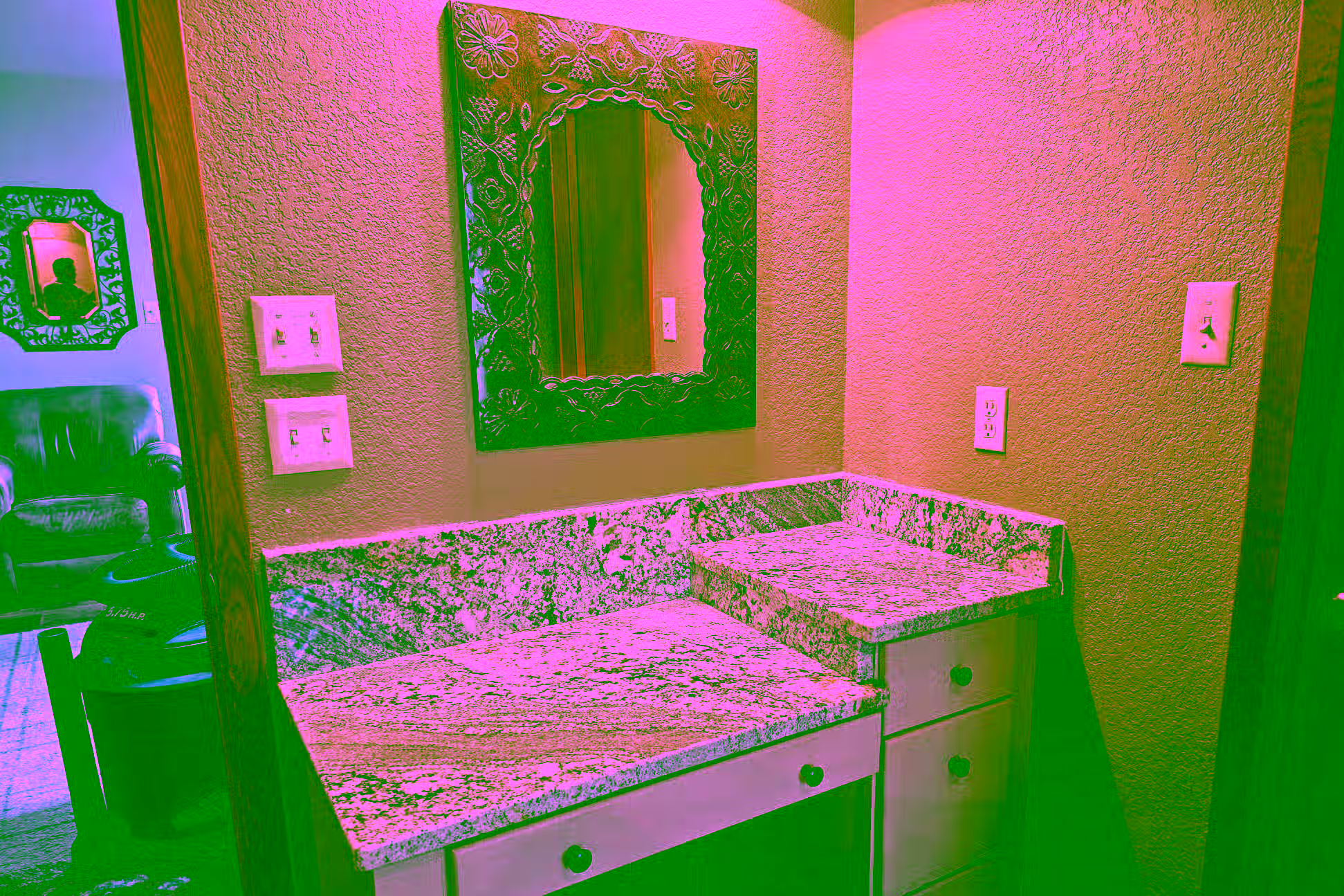 GraniteZinac_Bathroom_Countertops